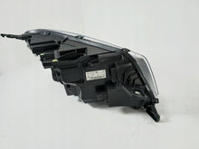 Laden Sie das Bild in den Galerie-Viewer, Frontscheinwerfer Opel Zafira Vivaro C 9847209980 Links Scheinwerfer Headlight SCH8686718769tr