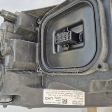 Load image into Gallery viewer, Frontscheinwerfer Volvo V40 31677023 LED Ein Stück (Rechts oder Links) Headlight SCH3877364479ne