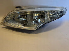 Laden Sie das Bild in den Galerie-Viewer, Frontscheinwerfer Renault Megane III 260600017R Links Scheinwerfer Headlight SCH7073234602nm