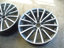 Laden Sie das Bild in den Galerie-Viewer, 1x Alufelge 19 Zoll 8.5" 5x112 32ET Glanz Schwarz Audi Rim Wheel FEL1924307865rz