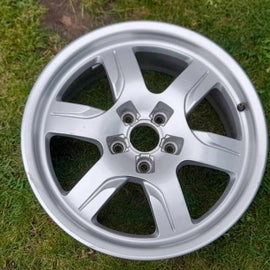 1x Alufelge 16 Zoll 7.5