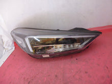 Laden Sie das Bild in den Galerie-Viewer, Frontscheinwerfer Hyundai Tucson 92102D7700 FULL LED Rechts Headlight