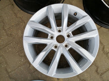 Laden Sie das Bild in den Galerie-Viewer, 1x Alufelge 16 Zoll 6.5" 5x112 41ET VW Passat B8 Rim Wheel FEL8624962233lq