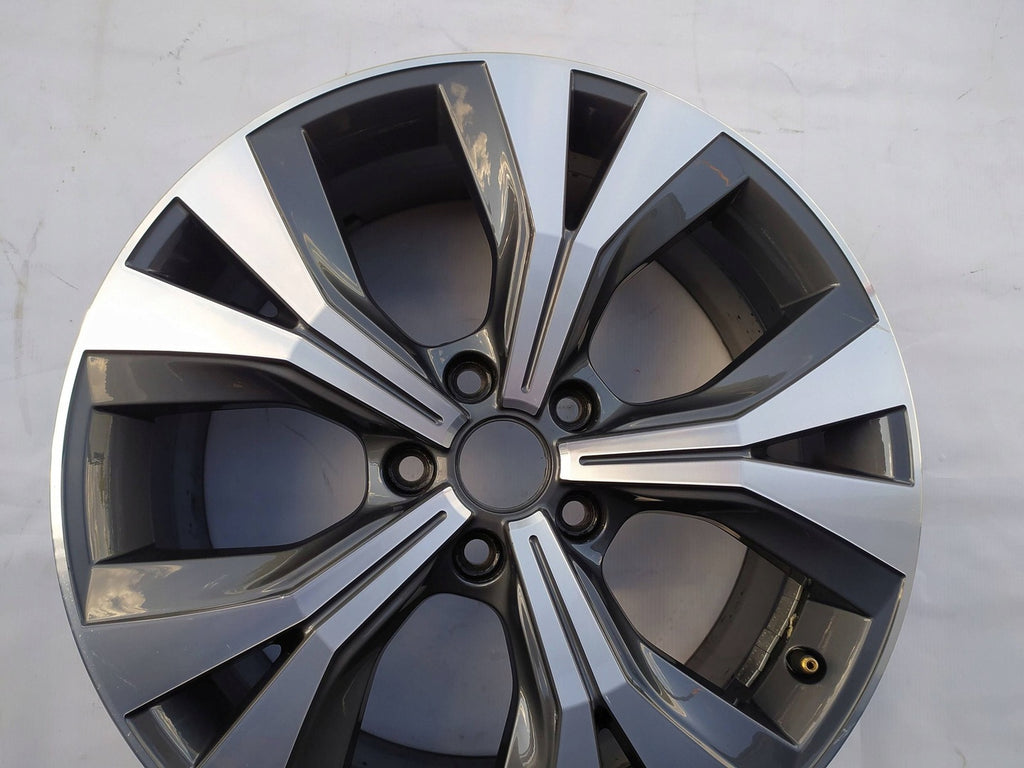 1x Alufelge 18 Zoll 7.0" 5x112 45ET 577747021 Seat Ateca Rim Wheel