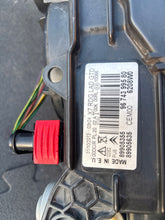 Laden Sie das Bild in den Galerie-Viewer, Frontscheinwerfer Citroën C5 III 9674869880 9674399580 Bi-Xenon Links Headlight