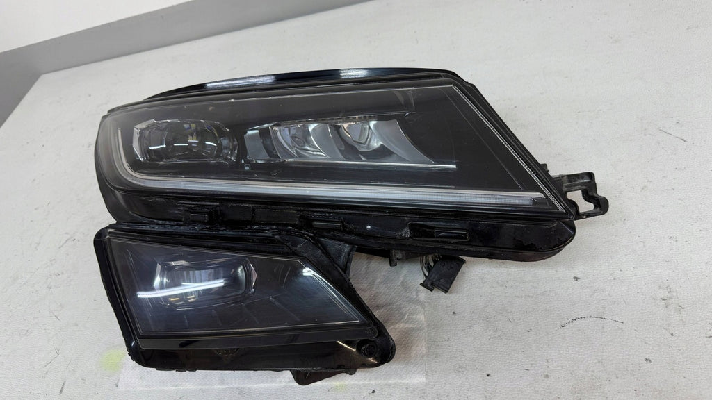 Frontscheinwerfer Skoda Kodiaq 566941016H Rechts Scheinwerfer Headlight SCH7032518995wz