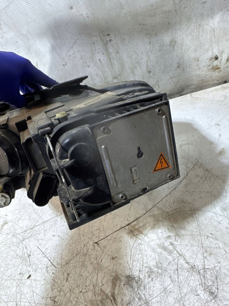 Frontscheinwerfer VW Passat D29E11600C Vorderseite Scheinwerfer Headlight SCH6722422628tg