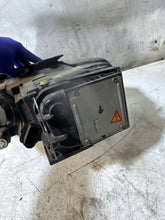 Load image into Gallery viewer, Frontscheinwerfer VW Passat D29E11600C Vorderseite Scheinwerfer Headlight SCH6722422628tg