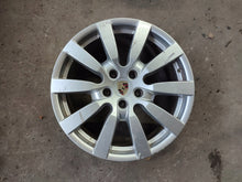 Load image into Gallery viewer, 1x Alufelge 20 Zoll 9.0" 5x130 7P5601025B Porsche Cayenne Rim Wheel FEL9238933387zj