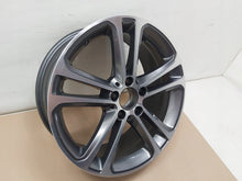 Laden Sie das Bild in den Galerie-Viewer, 1x Alufelge 18 Zoll 7.5&quot; 5x112 A2064016400 Mercedes-Benz W206 Rim Wheel