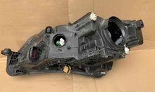 Load image into Gallery viewer, Frontscheinwerfer Skoda Superb III 3V1941016 Rechts Scheinwerfer Headlight SCH5682559159dz