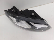 Load image into Gallery viewer, Frontscheinwerfer VW Polo 90009723 Rechts Scheinwerfer Headlight SCH7917741975ds