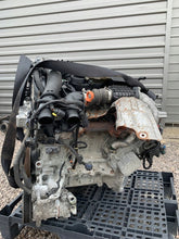 Load image into Gallery viewer, Motor Citroën C4 Picasso II 9H06 1.6 EHDI 139TKm 2013 Diesel Engine Komplett MOT7198203315uf