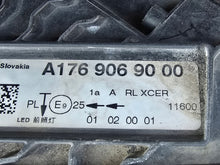 Laden Sie das Bild in den Galerie-Viewer, Frontscheinwerfer Mercedes-Benz W176 A1769069000 LED Rechts Headlight SCH3985559368cu