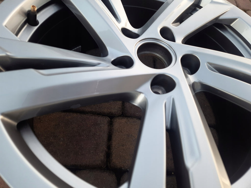 1x Alufelge 17 Zoll 7.0" 5x112 45ET Silber 2GA601025 VW T-Roc Rim Wheel FEL9072401840yc