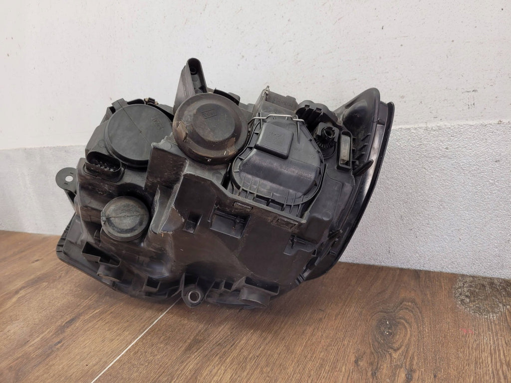 Frontscheinwerfer VW Transporter Caravelle 7E1941016AD Rechts Headlight