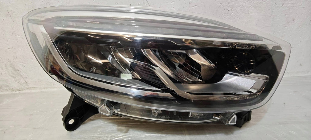 Frontscheinwerfer Renault Captur I 260107244R LED Rechts Scheinwerfer Headlight SCH4731756427uv