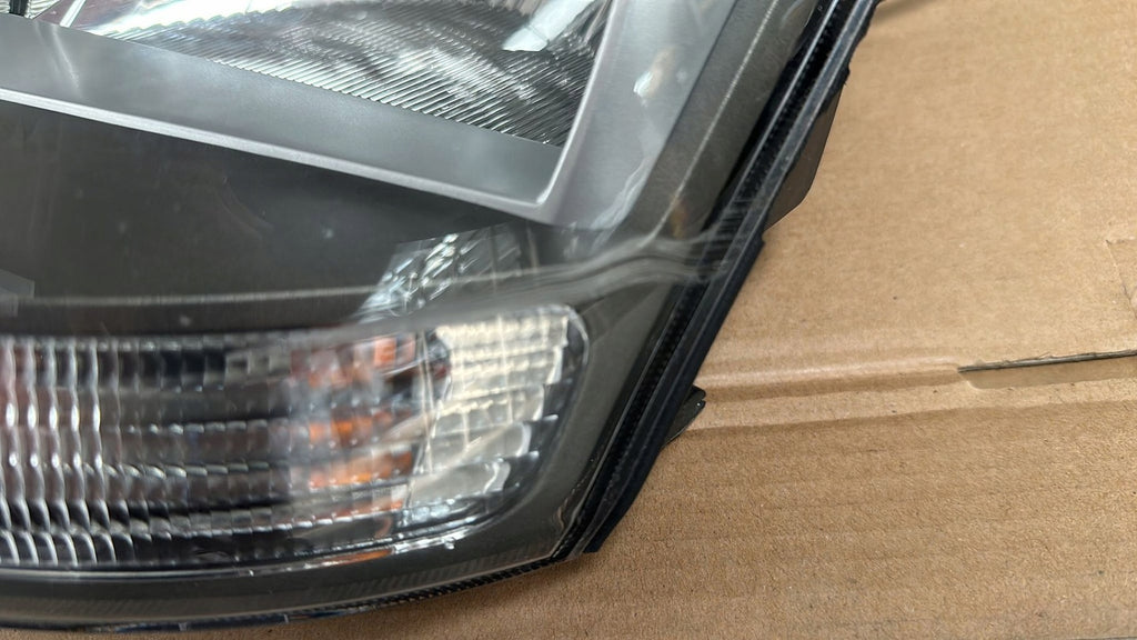 Frontscheinwerfer Hyundai Tucson Links Scheinwerfer Headlight