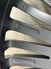 Laden Sie das Bild in den Galerie-Viewer, 1x Alufelge 16 Zoll 50290267 Fiat 500 Rim Wheel FEL7140838359rf