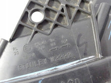 Laden Sie das Bild in den Galerie-Viewer, Frontscheinwerfer Mitsubishi L200 8301D153 FALSE Scheinwerfer Headlight SCH3855551089os