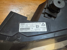 Laden Sie das Bild in den Galerie-Viewer, Frontscheinwerfer Audi A1 8X0941043 Xenon Links Scheinwerfer Headlight
