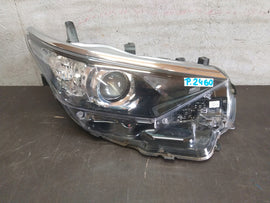 Frontscheinwerfer Toyota Auris 81110-02K30 Rechts Scheinwerfer Headlight