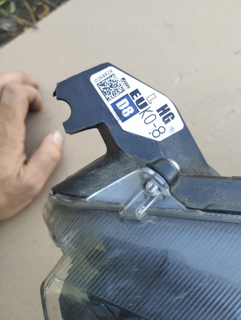 Frontscheinwerfer Toyota 4 Yaris Links Scheinwerfer Headlight