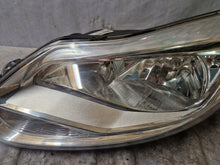 Laden Sie das Bild in den Galerie-Viewer, Frontscheinwerfer Ford Focus III BM5113W030AL FALSE Scheinwerfer Headlight SCH2746034373hy