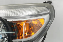 Laden Sie das Bild in den Galerie-Viewer, Frontscheinwerfer Ford Ranger UD2D51040 Links Scheinwerfer Headlight SCH2219955126uk