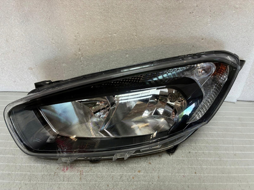 Frontscheinwerfer Ford Courier JT7613W030CD Links Scheinwerfer Headlight SCH9194962007ma