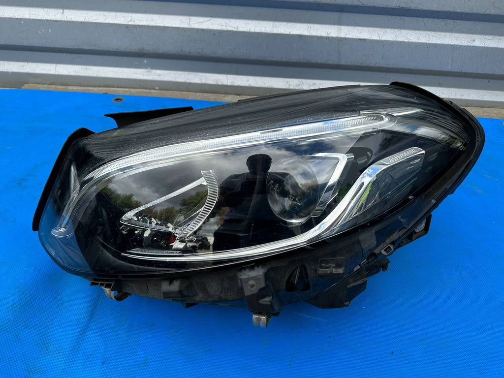 Frontscheinwerfer Mercedes-Benz A2469066901 LED Ein Stück (Rechts oder Links) SCH4578006127he