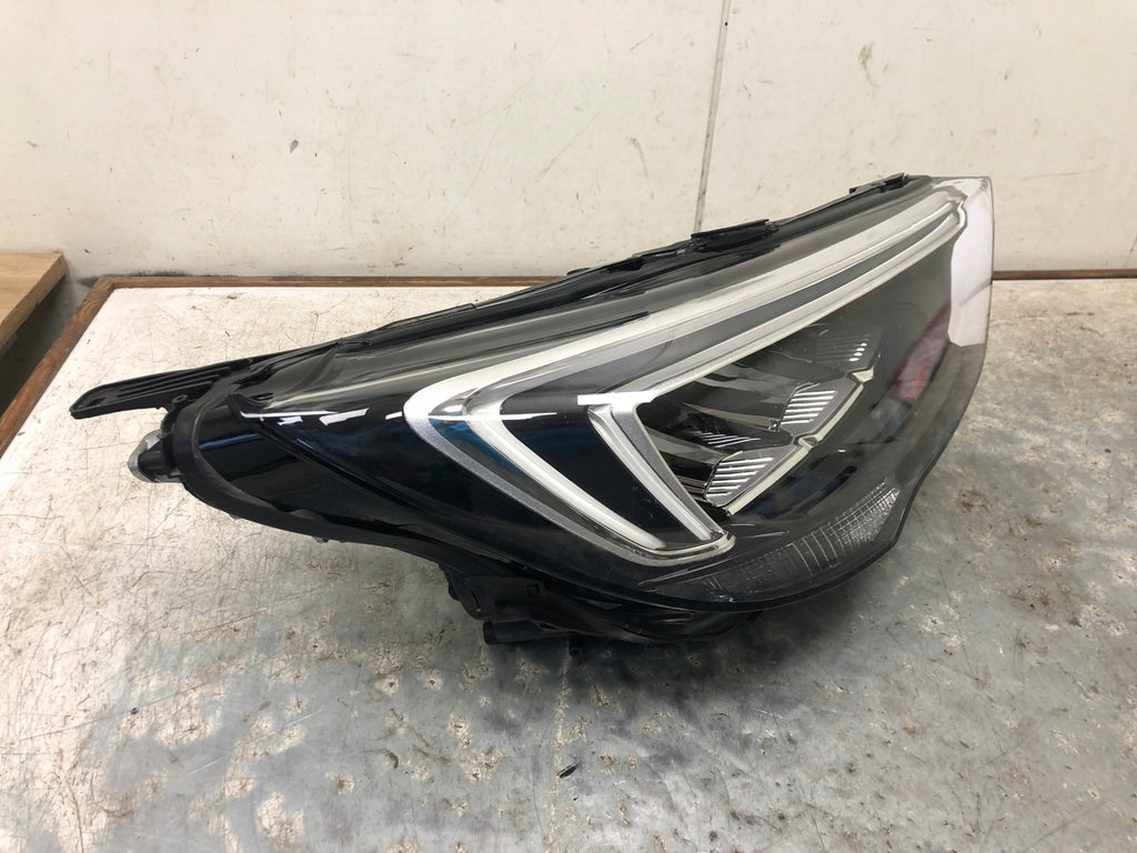 Frontscheinwerfer Opel Crossland X 462161423 YQ00709880 Rechts Headlight SCH7135310004gs