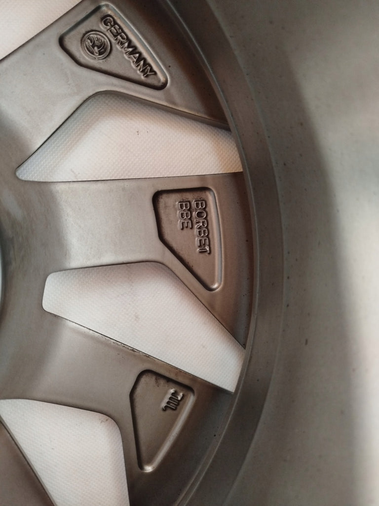 1x Alufelge 16 Zoll 7.0" 5x100 46ET Matt Grau 6V0601025 Skoda Fabia I Rim Wheel FEL9200930253km