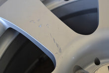 Load image into Gallery viewer, 4x Alufelge 17 Zoll 8.0" 5x112 43ET Glanz Silber A2214010202 Mercedes-Benz Viano FEL7852057166xw