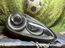 Laden Sie das Bild in den Galerie-Viewer, Frontscheinwerfer Porsche Cayenne 7P5941032CA Xenon Rechts Headlight SCH1784690236yx