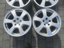 Load image into Gallery viewer, 4x Alufelge 17 Zoll 7.5" 5x108 55ET Glanz Silber 30671480 Volvo I Rim Wheel FEL1011951689go
