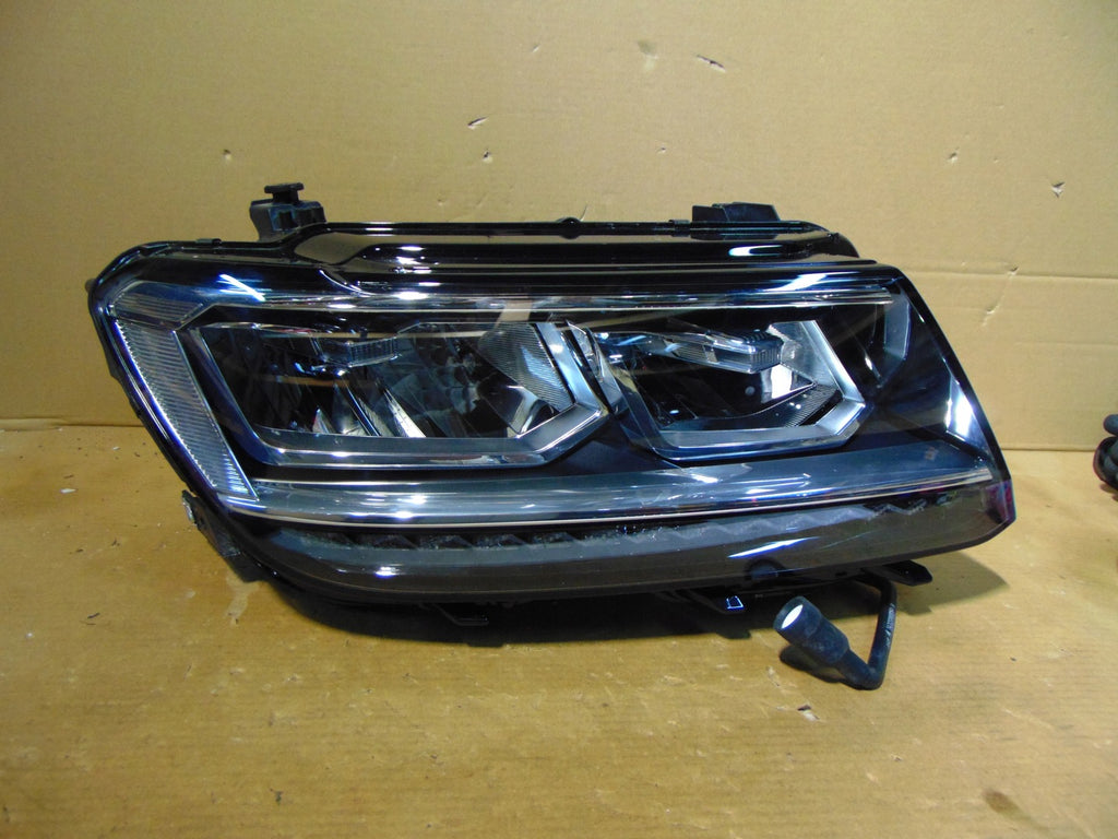 Frontscheinwerfer VW Tiguan 5NB941036D LED Rechts Scheinwerfer Headlight