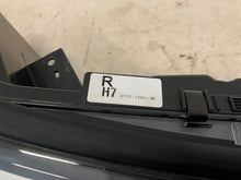 Laden Sie das Bild in den Galerie-Viewer, Frontscheinwerfer Toyota Chr C-Hr 81110-F4071 Full LED Rechts Headlight