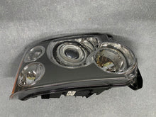 Laden Sie das Bild in den Galerie-Viewer, Frontscheinwerfer Land Rover Range III 7H4213W029BC Xenon Rechts Headlight SCH6526689545ou