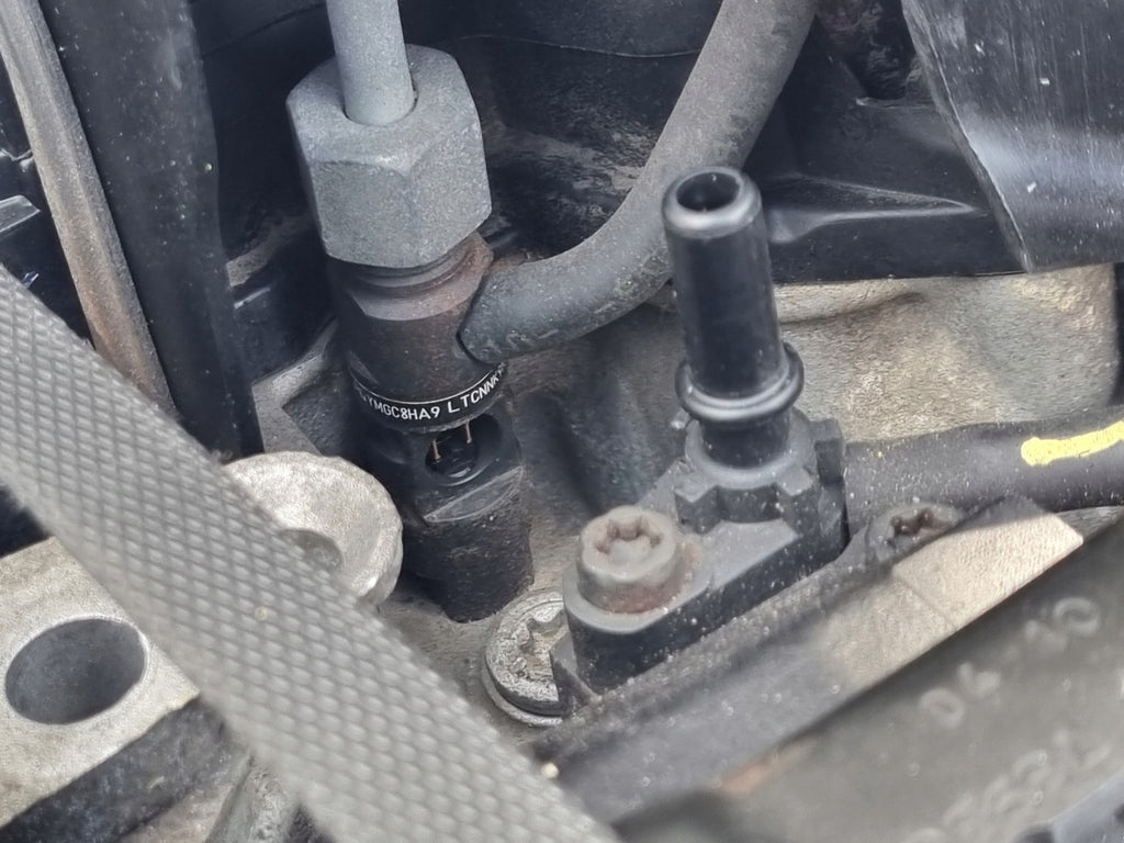 Motor Renault Scenic K9K834 1.5 DCI 90PS 66kW 120TKm 2009 Diesel Engine Komplett