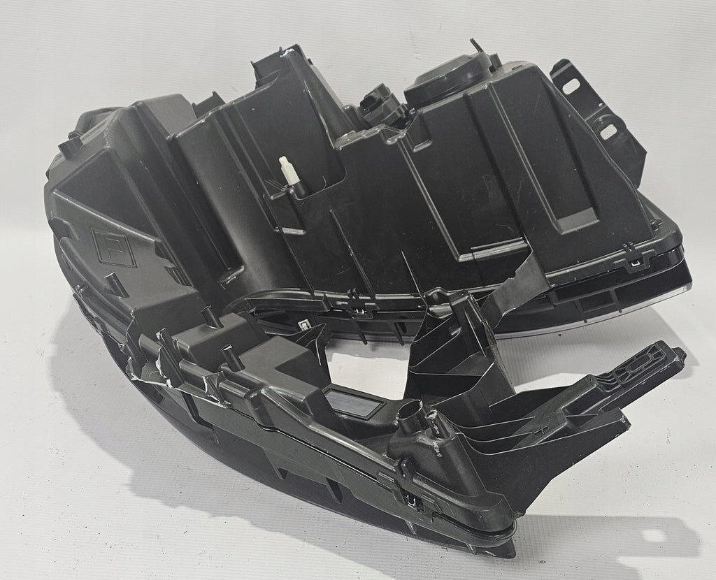 Frontscheinwerfer Nissan Interstar Master III 260609073R 2404181634 Links SCH7456309090uu
