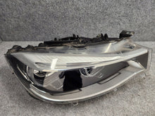 Laden Sie das Bild in den Galerie-Viewer, Frontscheinwerfer BMW 3 Gran Turismo F34 901186201173 LED Rechts Headlight SCH7559568097ek