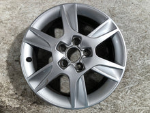 Laden Sie das Bild in den Galerie-Viewer, 1x Alufelge 16 Zoll 6.5&quot; 5x112 50ET 8P0601025AN Audi A3 Rim Wheel