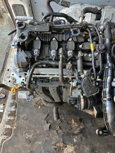 Load image into Gallery viewer, Motor Renault E-Tech Captur II H4MB630 1.6 14TKm 2021 Benzin Engine Komplett MOT7416266744ht