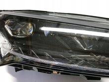 Laden Sie das Bild in den Galerie-Viewer, Frontscheinwerfer Skoda Superb 5LB941016A Rechts Scheinwerfer Headlight SCH1236492270lf