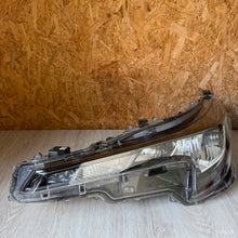 Laden Sie das Bild in den Galerie-Viewer, Frontscheinwerfer Toyota Corolla 81150-02S60 Full LED Rechts oder Links SCH7771720918hi