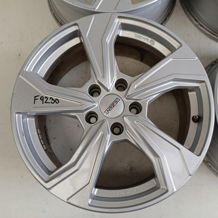4x Alufelge 17 Zoll 7.5" 5x112 46ET Glanz Silber Audi I Rim Wheel FEL6718494606ac