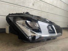 Load image into Gallery viewer, Frontscheinwerfer Skoda Superb I 3P1941016 Rechts Scheinwerfer Headlight SCH7091057595gs