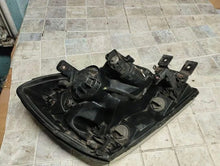 Laden Sie das Bild in den Galerie-Viewer, Frontscheinwerfer Kia Sportage 921011F0 Links Scheinwerfer Headlight SCH7580840562ie