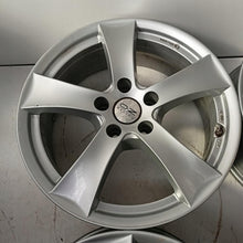 Load image into Gallery viewer, 4x Alufelge 17 Zoll 6.5" 5x112 33ET Glanz Silber Audi Q3 I Kodiaq Tiguan FEL5326450622ep